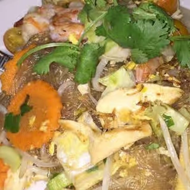 Pad Wun Sen.