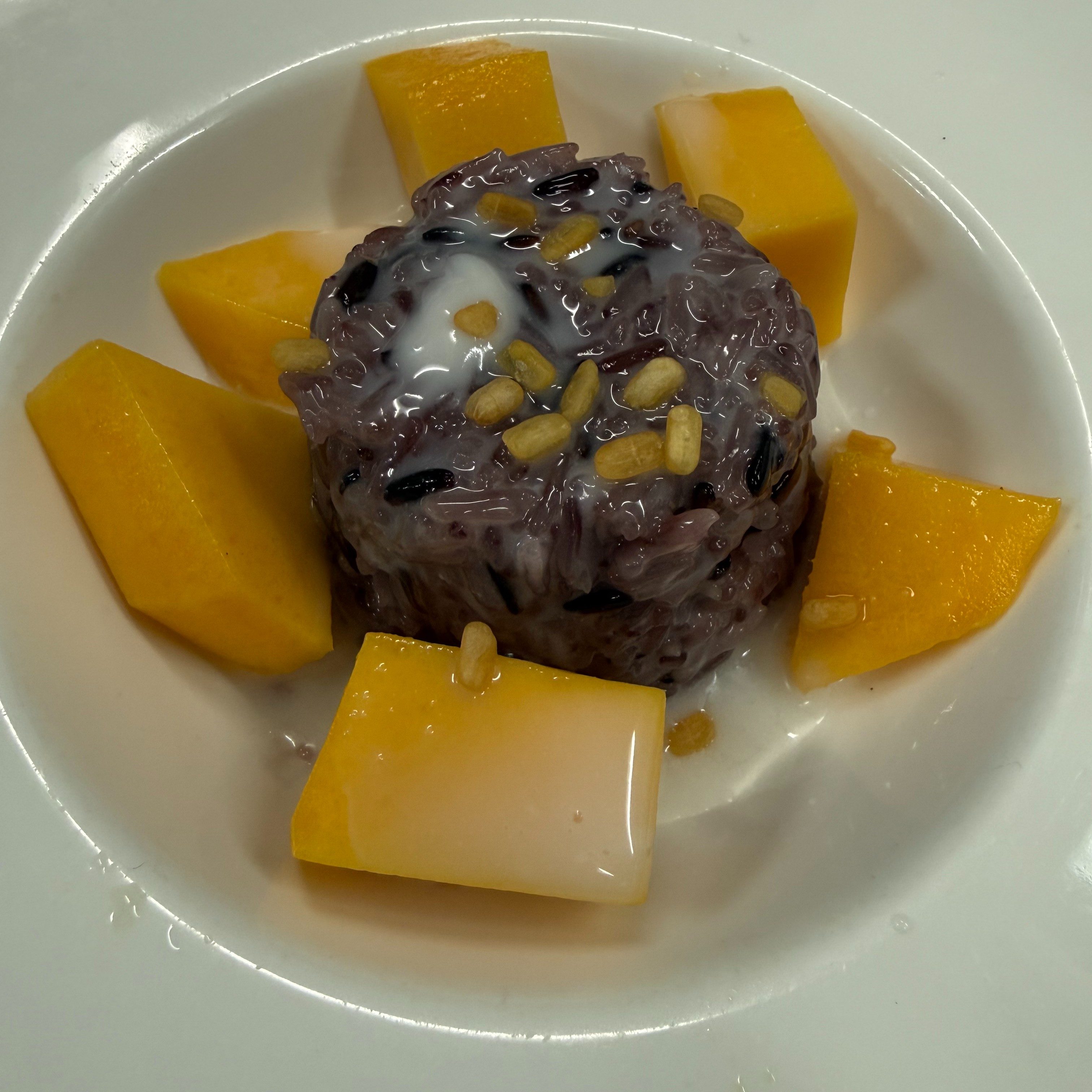 Sweet Sticky Rice with Fresh Mango.